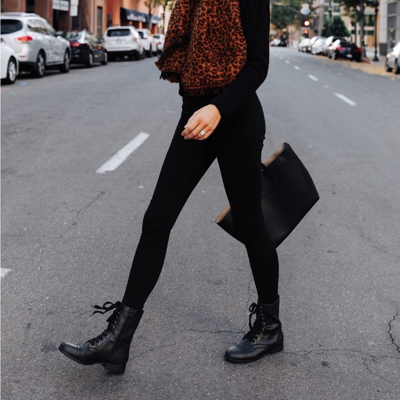 New Steve Madden Black Leather Boots - Picture 5 of 5